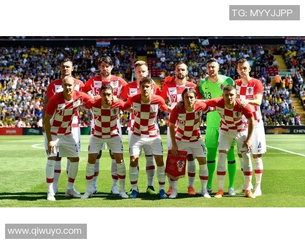 足球配合的艺术与技巧探讨提升团队默契与比赛胜率的关键因素